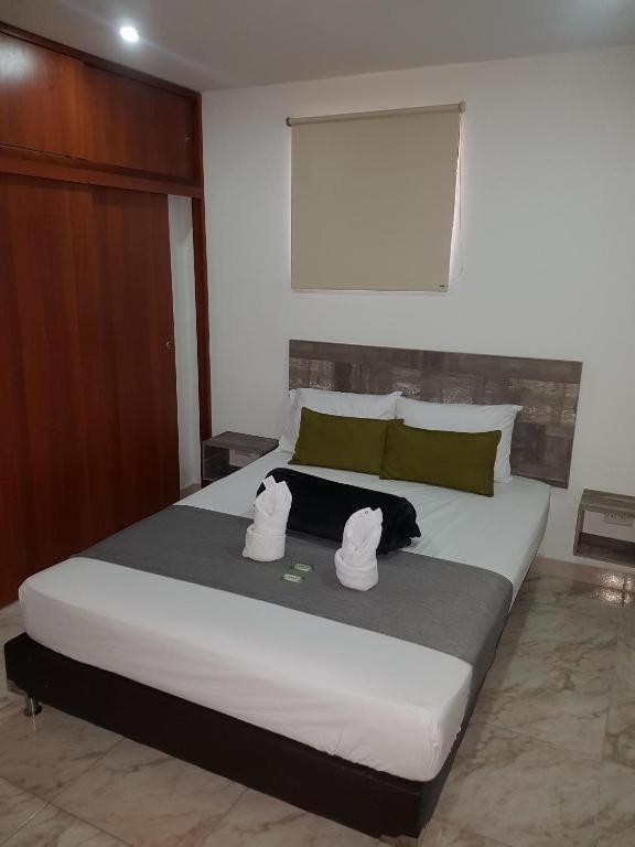 Hotel Porton Colonial Medellin Exterior photo