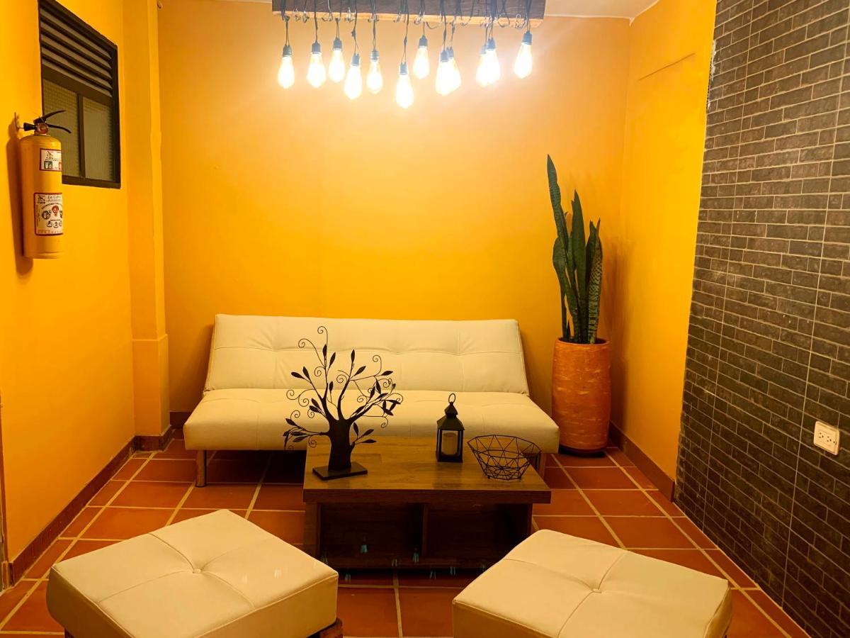 Hotel Porton Colonial Medellin Exterior photo